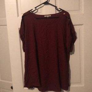 Cute boatneck top with gold buttons